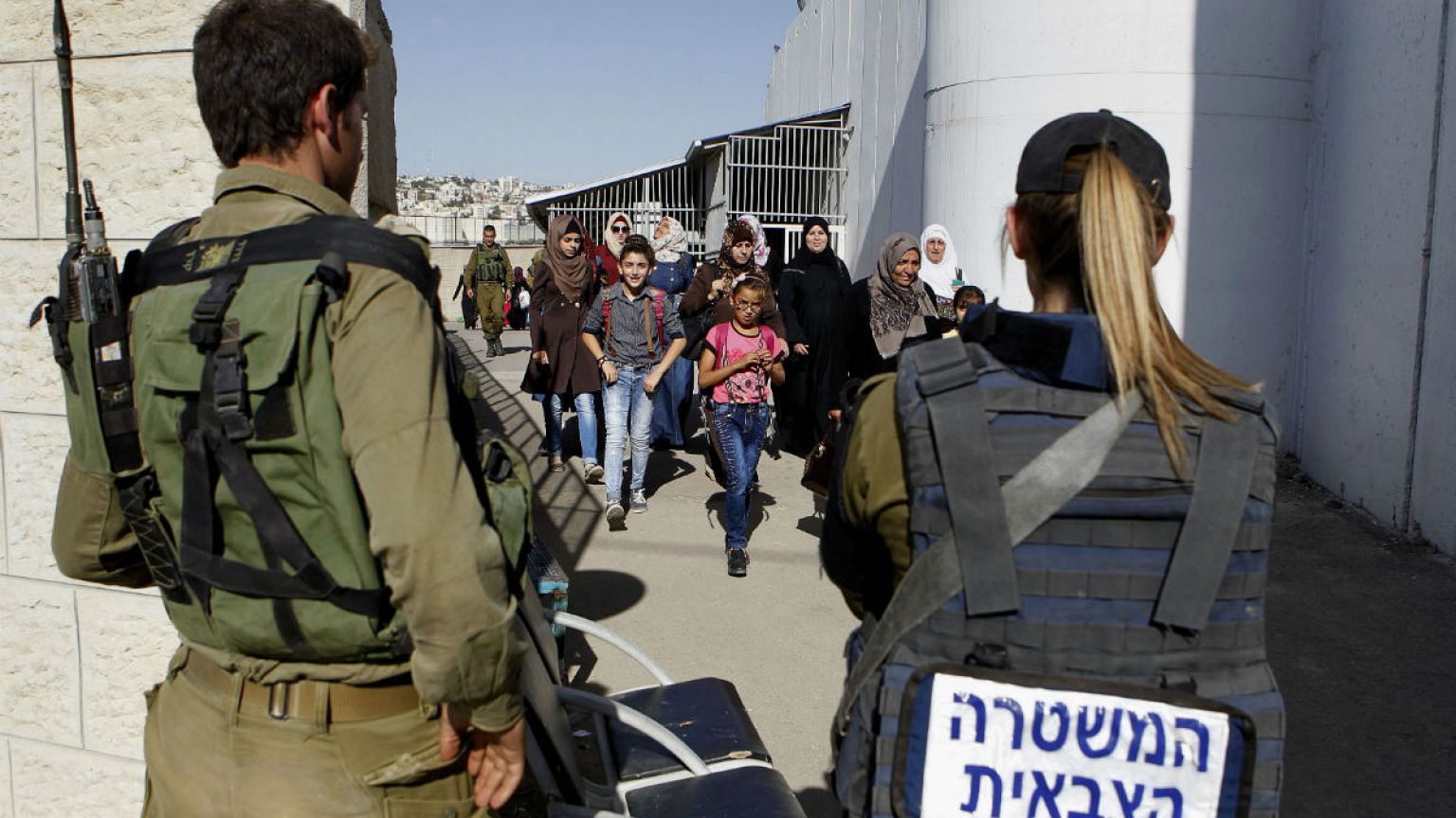 MOSSAD kadınları saflarına katmak için kampanya başlattı