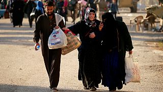 نزوح المدنيين من الموصل مستمر مع تواصل المعارك