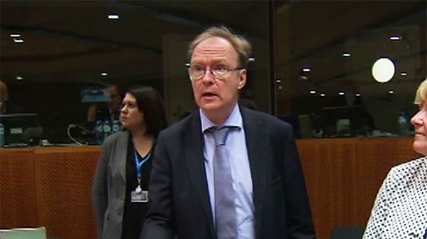 Embaixador do Reino Unido para a União Europeia demitiu-se Embaixador do Reino Unido para a União Europeia demitiu-se