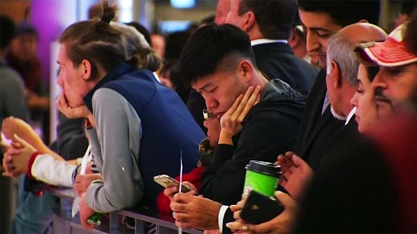Lange Schlangen an US-Flughäfen nach Computerproblem Lange Schlangen an US-Flughäfen nach Computerproblem