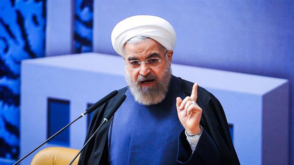 روحانی: دولت تمام حساب هایش را روشن می کند، قوه قضائیه نیز روشن کند