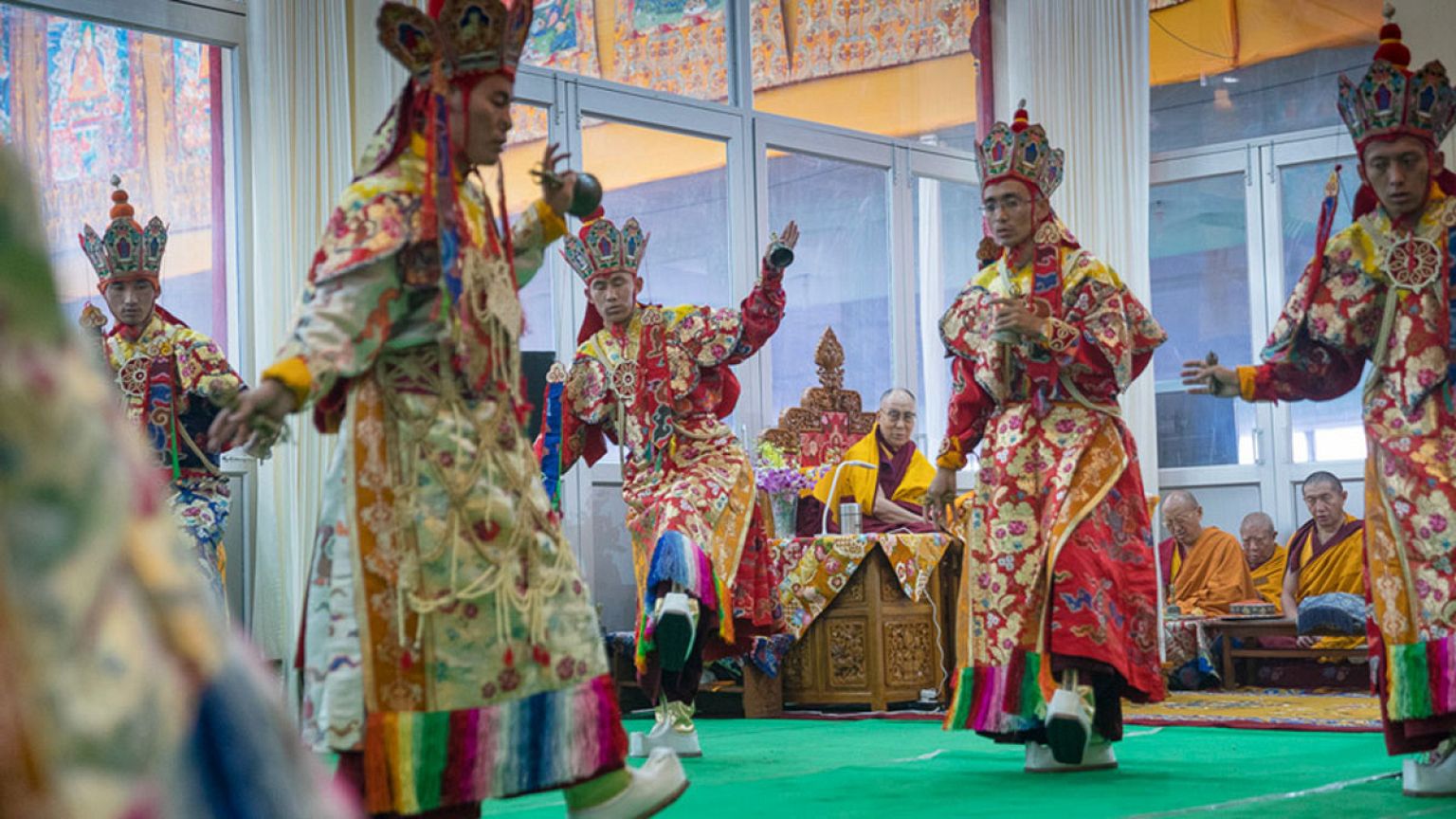 A beginner's guide to the "Kalachakra" ceremonies