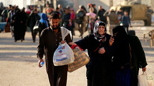Mossul: 9.000 Flüchtlinge in vier Tagen Mossul: 9.000 Flüchtlinge in vier Tagen