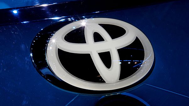 Japão defende Toyota da ira de Trump Japão defende Toyota da ira de Trump