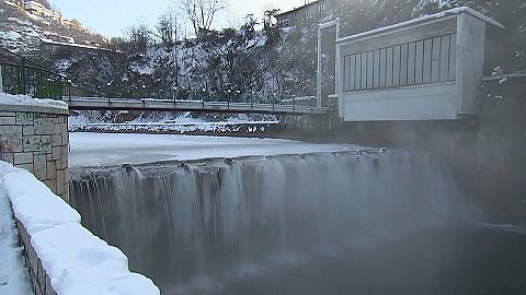 Wintereinbruch in Sarajevo: Extreme Kälte fegt die Straßen leer