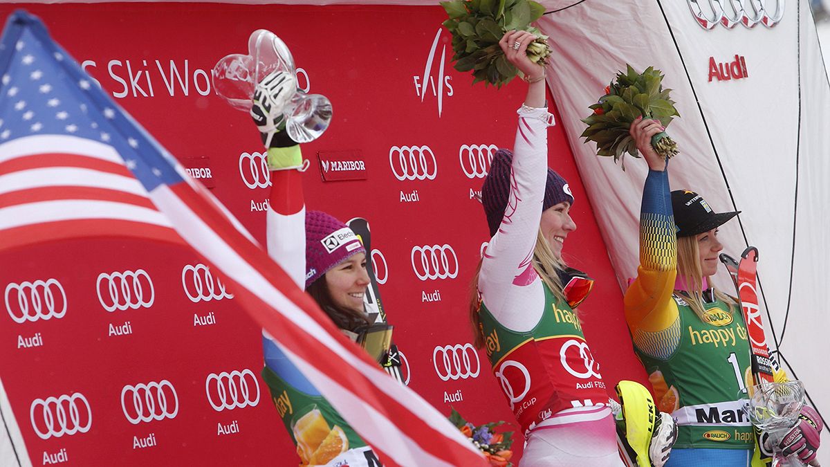 Esqui alpino: Mikaela Shiffrin vence em Maribor