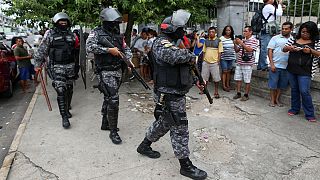 Cem mortos em prisões do Brasil no espaço de uma semana