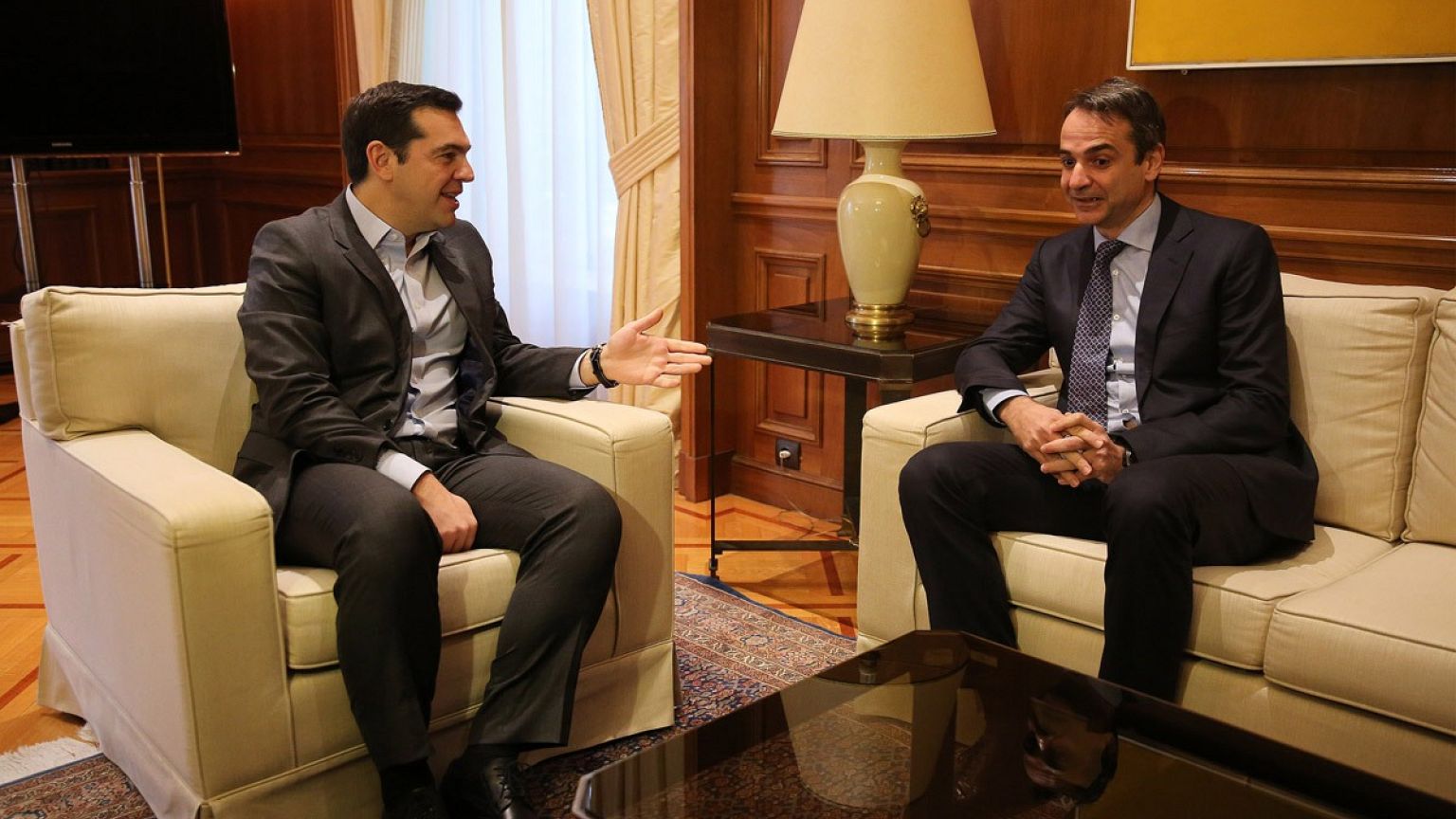 Συναντήσεις Τσίπρα με τους πολιτικούς αρχηγούς για το Κυπριακό