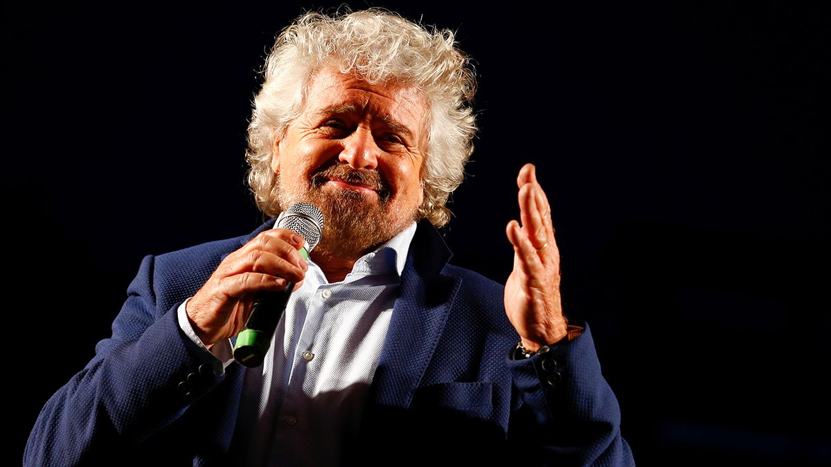 'Populist' Grillo dumps Farage, eyes marriage of convenience with federalist veteran