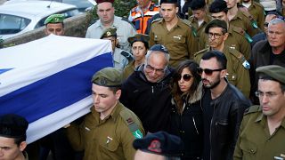 Israel enterrou soldados mortos no domingo