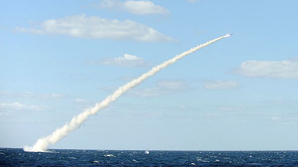 Paquistão testa com sucesso míssil de cruzeiro a partir de submarino Paquistão testa com sucesso míssil de cruzeiro a partir de submarino