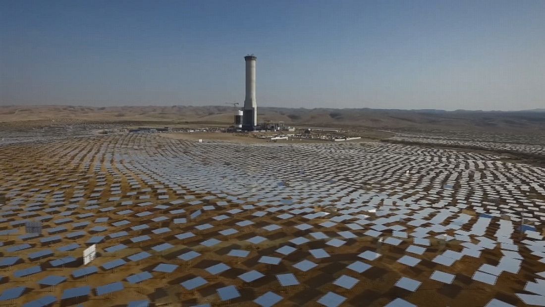 Israel Builds World's Tallest Solar Thermal Tower In Negev Desert 