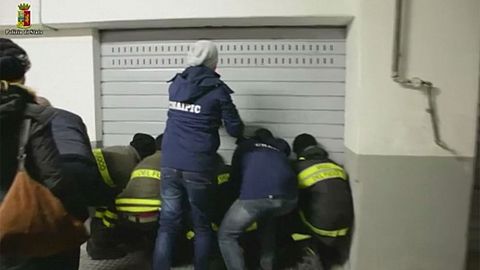Italian police arrest siblings for 'hacking online accounts of Renzi, Draghi and others'