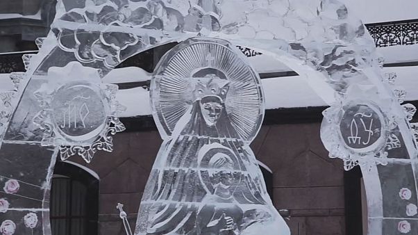 Sculture russe di ghiaccio a Ekaterinburg Sculture russe di ghiaccio a Ekaterinburg