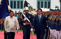 Shinzo Abe da Duterte: il Giappone mediatore fra Manila e Washington?