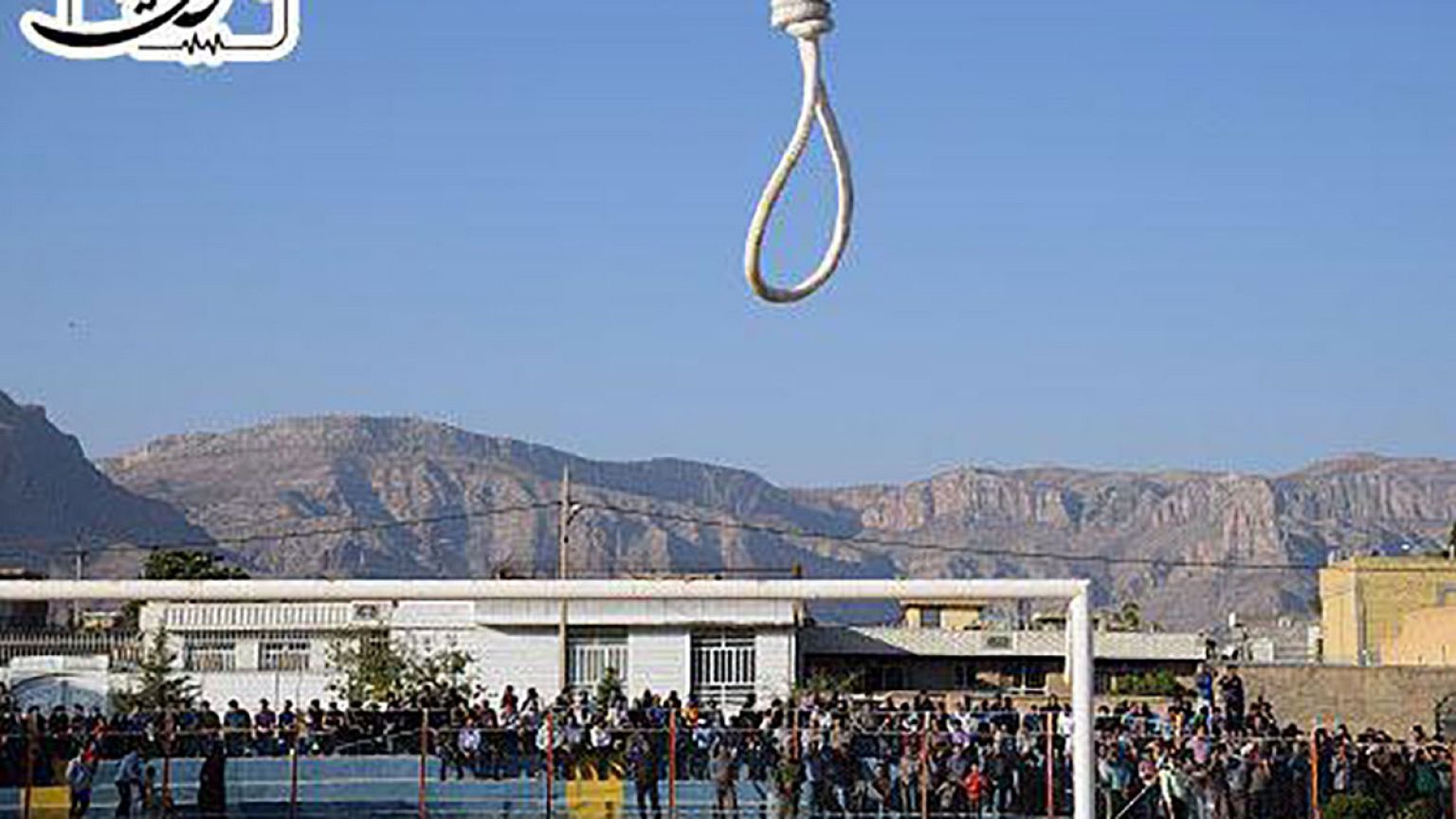 درخواست تحریم فوتبال ایران به دلیل اجرای اعدام در ورزشگاهها