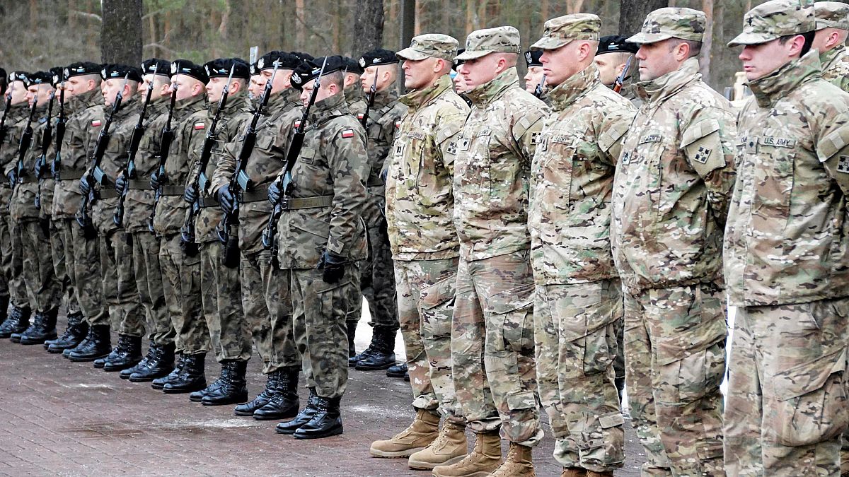 Rússia denuncia operação da NATO como "ameaça à segurança do país"