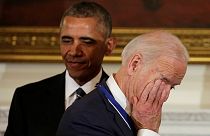 Obama rührt "Bruder" Biden zu Tränen
