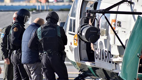 سبتة: اسبانيا توقيف رجلين "يملكان العزيمة القوية للقيام باعتداءات ارهابية" سبتة: اسبانيا توقيف رجلين "يملكان العزيمة القوية للقيام باعتداءات ارهابية"