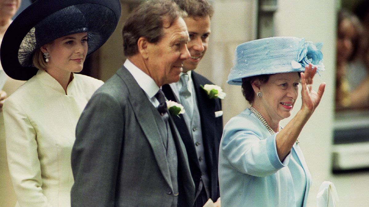 Prenses Margaret'in eski eşi Lord Anthony Snowdon hayatını kaybetti