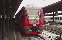 Comboio polémico liga Belgrado a Mitrovica