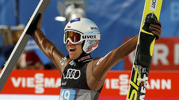Coup double pour Stoch devant son public Coup double pour Stoch devant son public