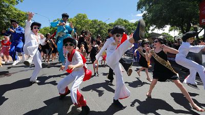 Elvis-Straßenparade zu Ehren des "King"