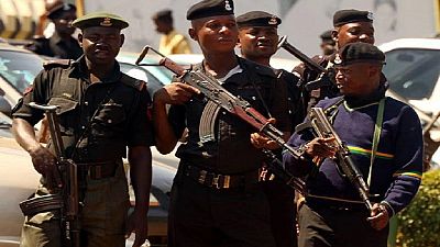 Gunmen kidnap students and staff from Nigerian school