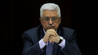 الرئيس الفلسطيني يهدد بسحب الإعتراف بإسرائيل