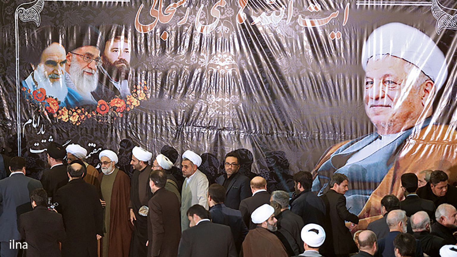 مراسم شب هفتم هاشمی رفسنجانی با حضور حسن روحانی برگزار شد