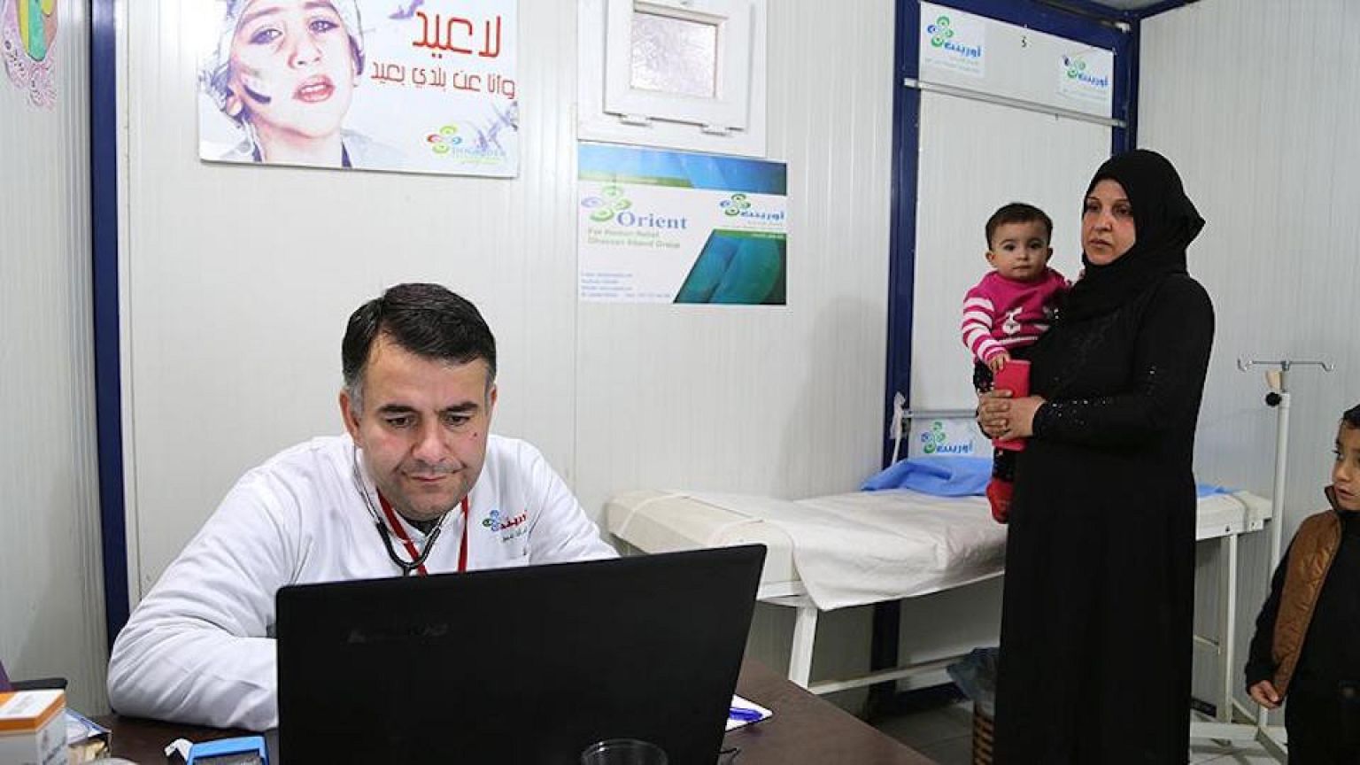Suriyeli mültecilere vatandaşlık verme süreci başladı