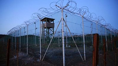 Omán acoge a diez presos liberados de Guantánamo