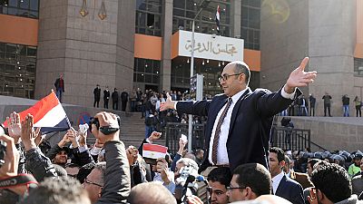 Egyptian court blocks island handover to Saudi Arabia