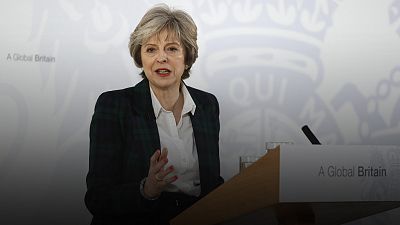 Theresa May sai da União Europeia Confiante