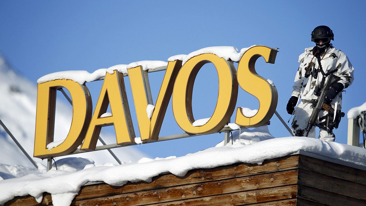 Davos: új kihívások a Világgazdasági Fórumon