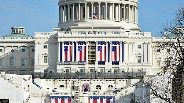 Gyülekeznek az ellentüntetők Washingtonban Gyülekeznek az ellentüntetők Washingtonban