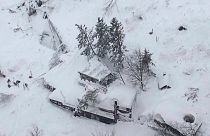 Italie : un hôtel frappé par une avalanche meurtrière