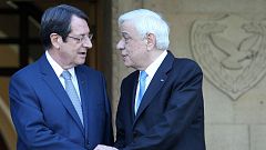 Παυλόπουλος-Αναστασιάδης: Λύση για το Κυπριακό χωρίς εγγυήσεις και τουρκικά στρατεύματα