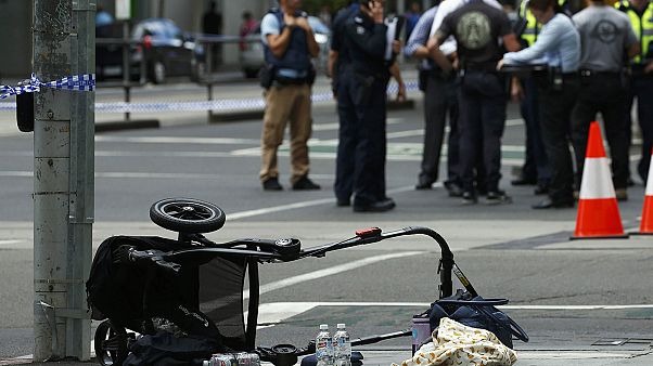 Un vehículo atropella "deliberadamente" a varias personas en el centro de Melbourne Un vehículo atropella "deliberadamente" a varias personas en el centro de Melbourne