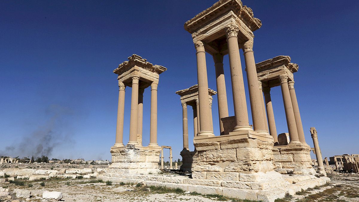 Dzsihadista rombolás és kivégzések Palmürában