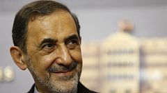 رهبر ایران علی‌اکبر ولایتی را به ریاست هیات موسس دانشگاه آزاد منصوب کرد