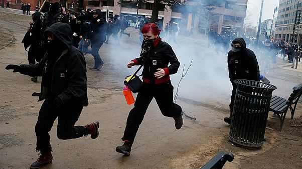 Casi un centenar de detenidos en Washington por las protestas contra Trump Casi un centenar de detenidos en Washington por las protestas contra Trump