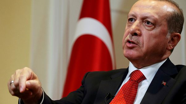 El parlamento turco aprueba la reforma constitucional que refuerza los poderes de Erdogan El parlamento turco aprueba la reforma constitucional que refuerza los poderes de Erdogan