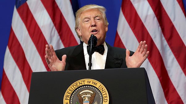 أول مرسوم تنفيذي ضد " أوباما كير" فور وصول دونالد ترامب للبيت الأبيض أول مرسوم تنفيذي ضد " أوباما كير" فور وصول دونالد ترامب للبيت الأبيض