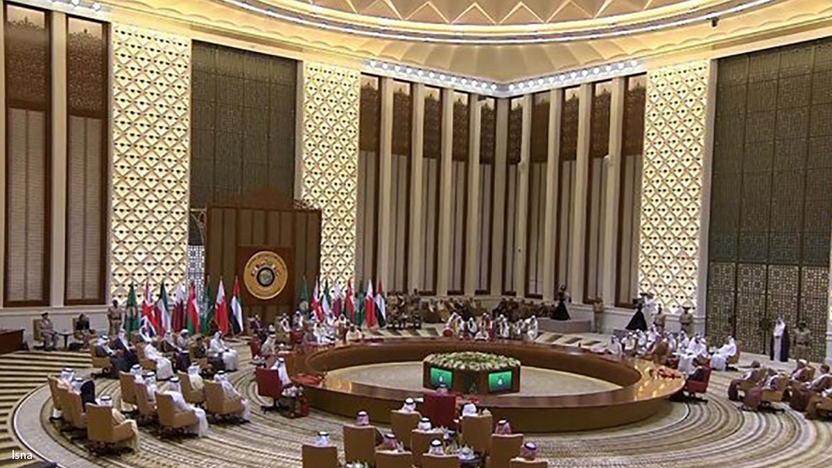 وزیر خارجه بحرین خبر داد: تاسیس کمیته دائم ضد ایران در اتحادیه عرب
