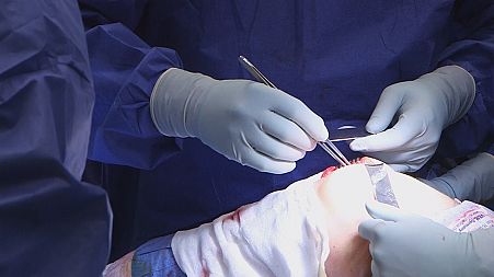 A transplant operation of cartilage from the nose could bring help to people who suffer knee problems