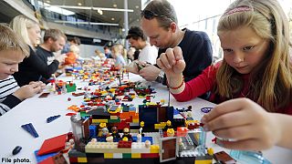 Cambridge University set to have a Lego professor
