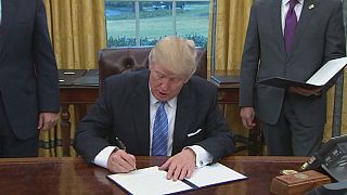 Trump retira a Estados Unidos del TTP