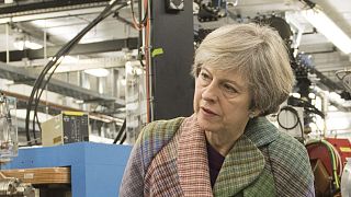 Royaume-Uni : Theresa May dans l'embarras