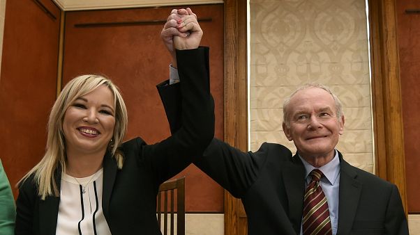 Michelle O'Neill ist neue Sinn Fein-Vorsitzende in Belfast Michelle O'Neill ist neue Sinn Fein-Vorsitzende in Belfast